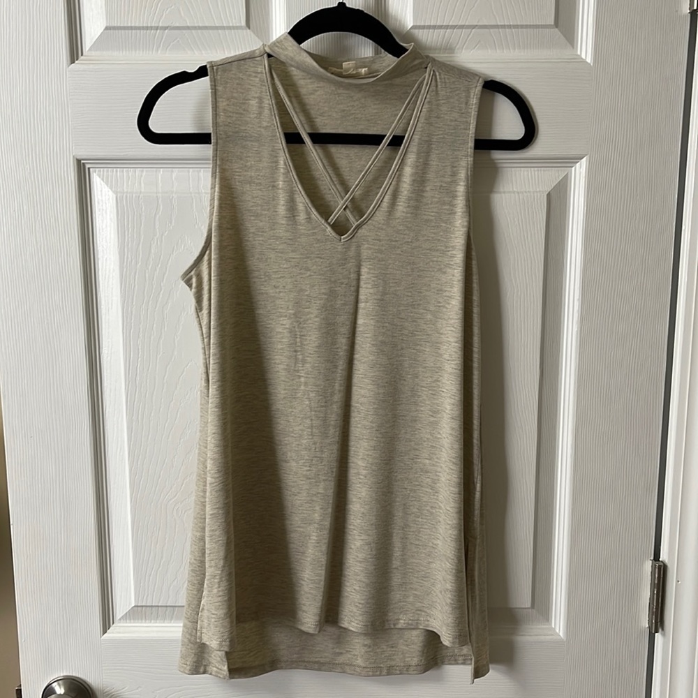Keyhole Tank Top